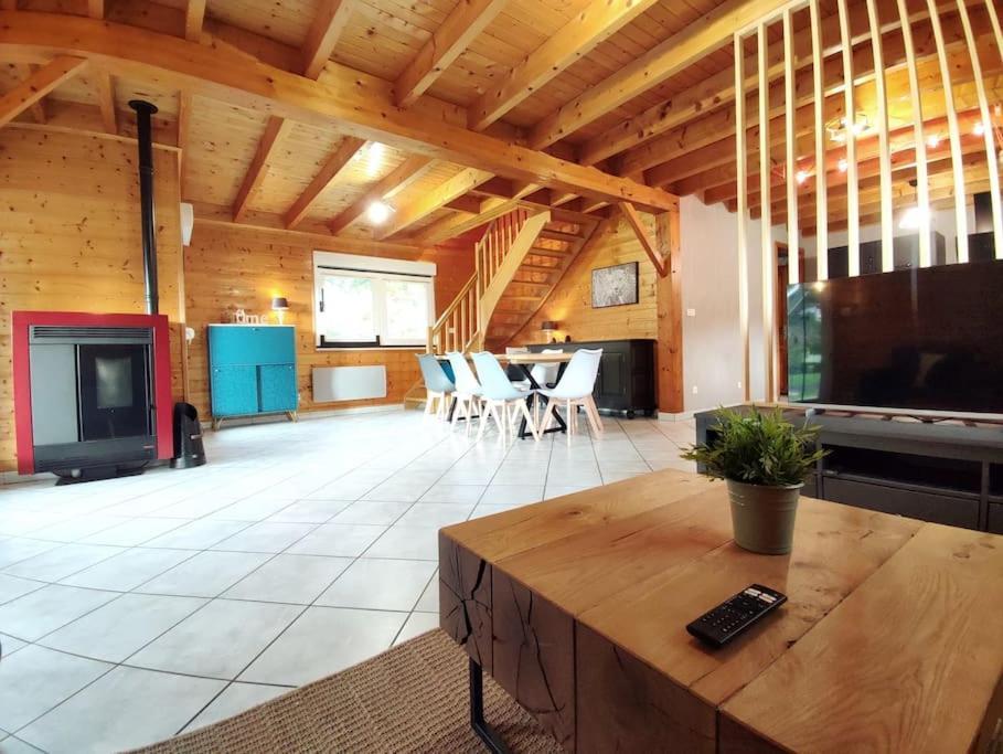 Villa Le Vivaldi / au coeur du Massif des Vosges / 10 minutes des pistes ! à Rochesson Extérieur photo